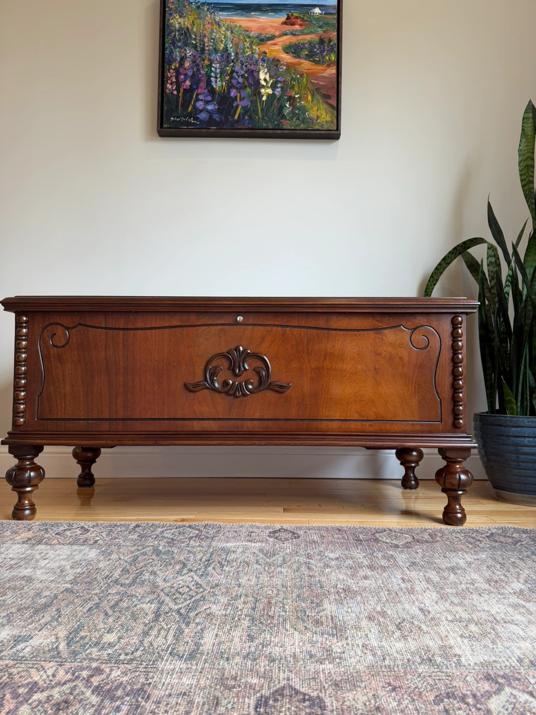 Restored 1920s Lane Cedar-lined Hope Chest