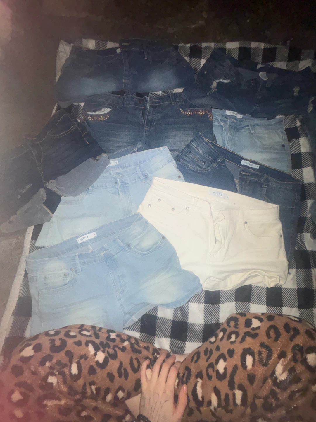Lot of 9 assorted denim shorts