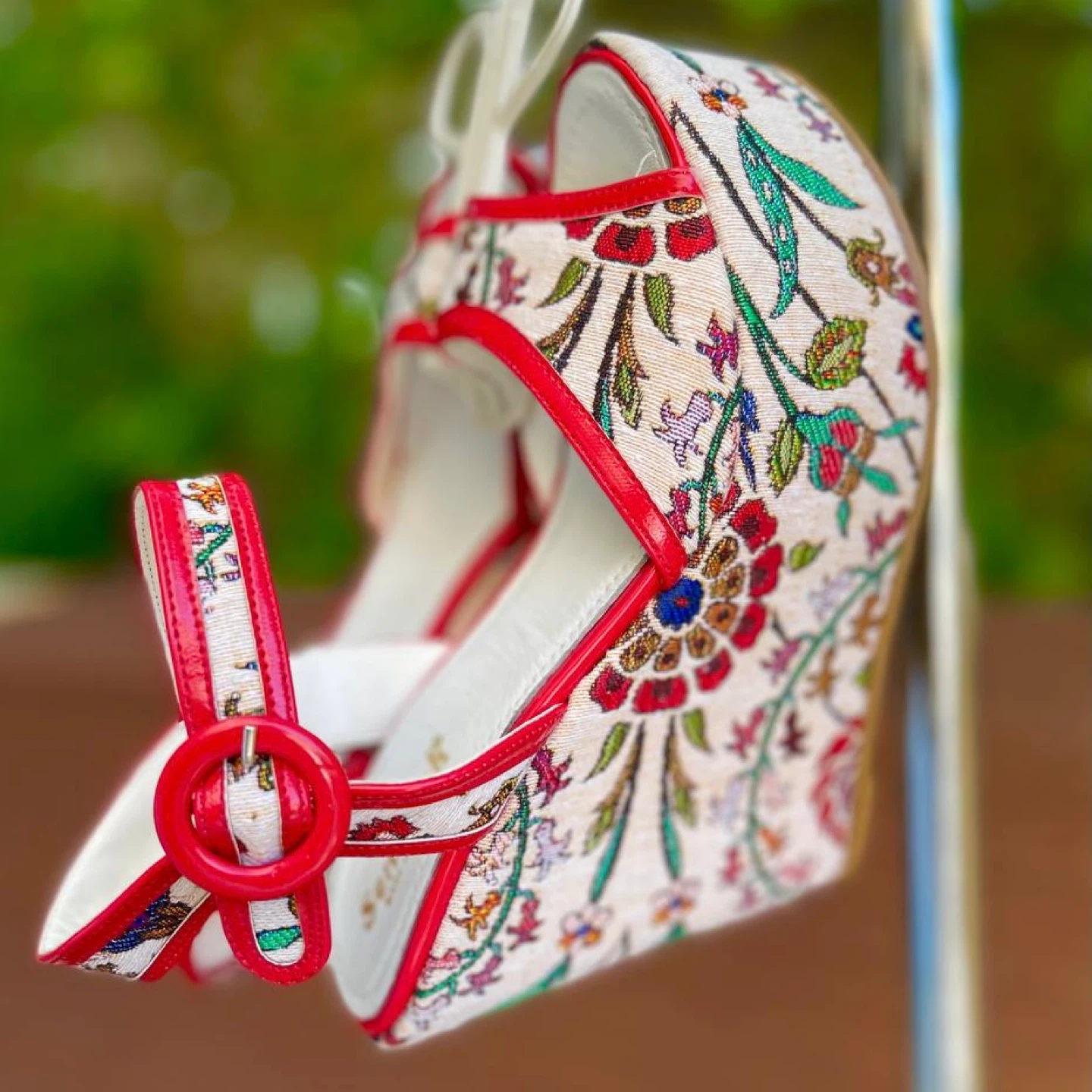 Floral Platform Wedge Sandals - photo 5