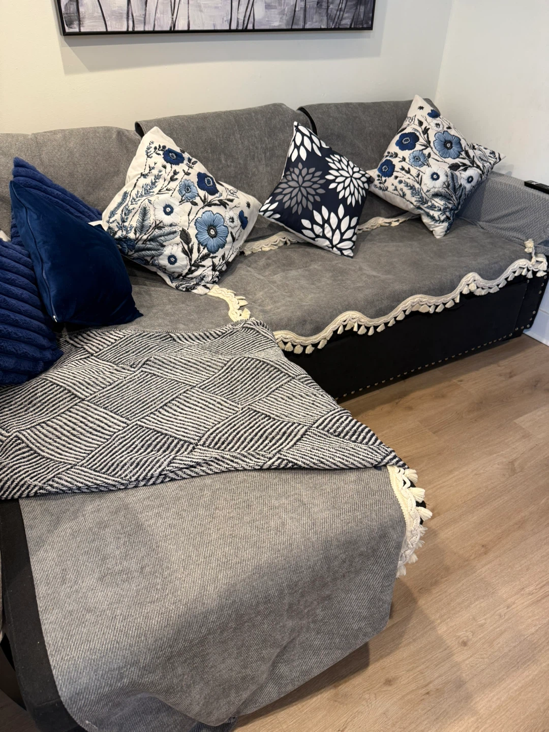 L-Shaped Sofa Bed with Storage & Cup Holders - photo 2