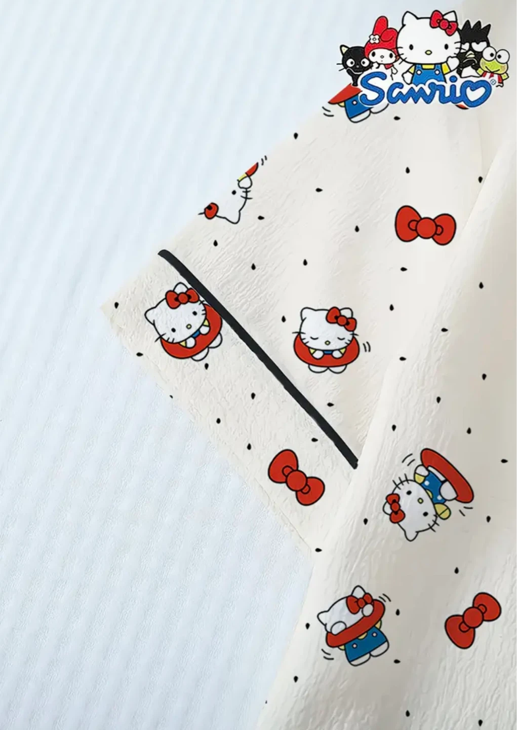 Sanrio Hello Kitty Womens Bubble Wrinkle Pajama Set - Size S - photo 5