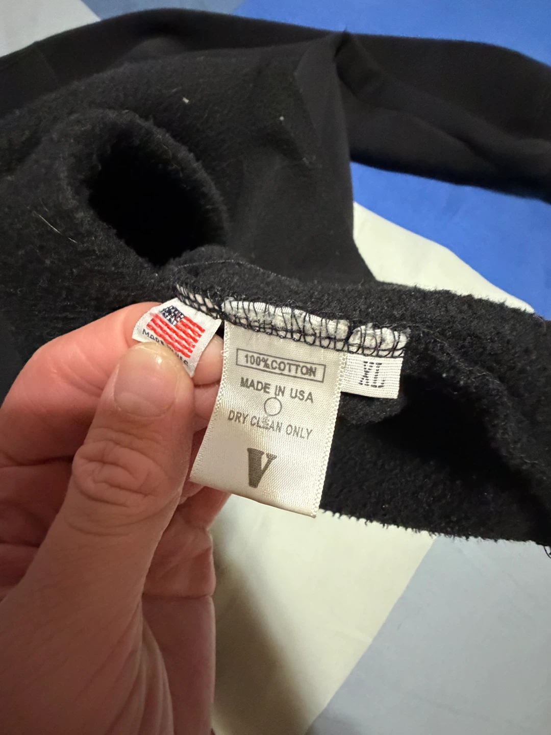 VLONE "Friends" Hoodie - Black/Orange - Size XL - photo 3