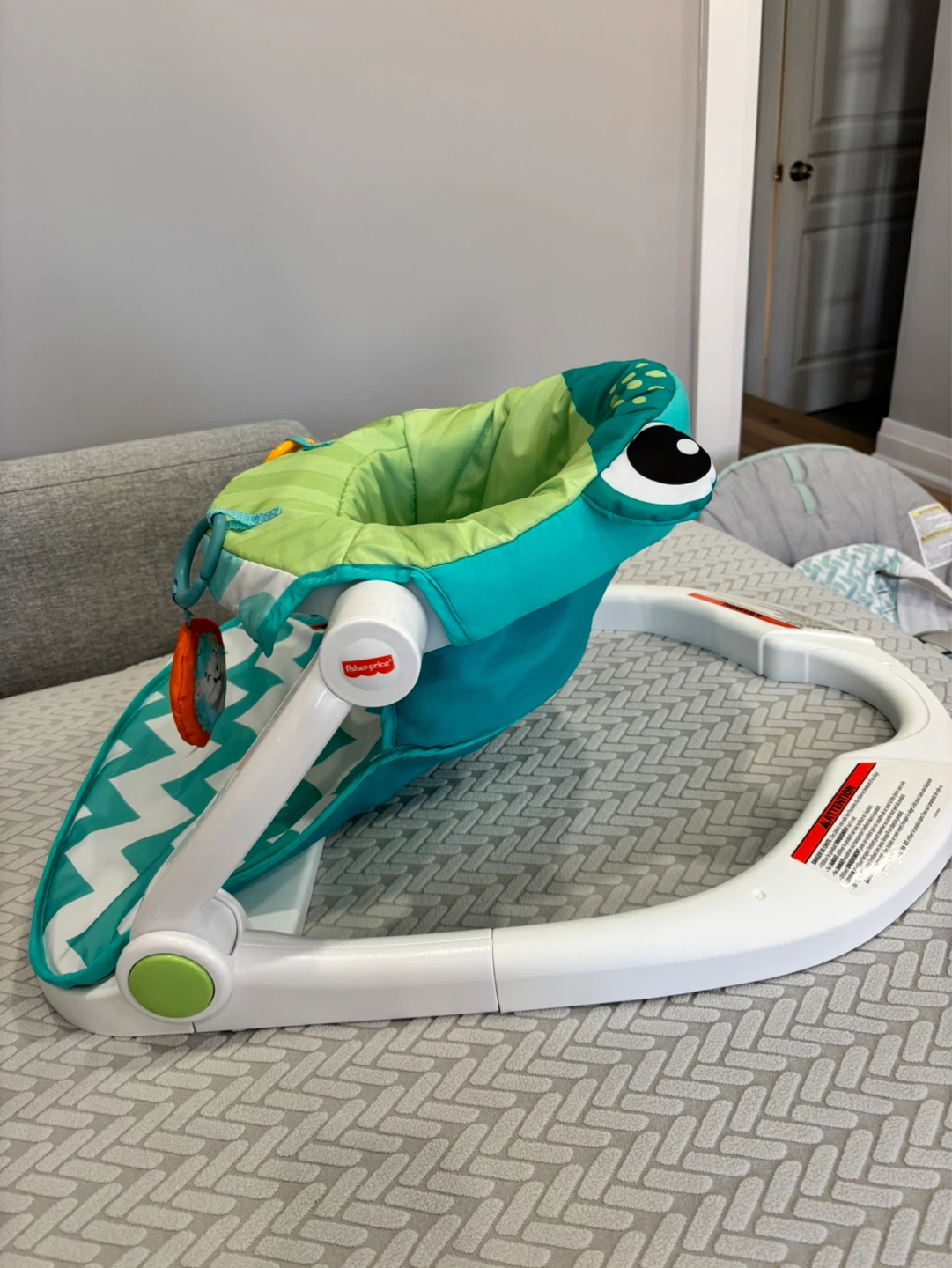 Fisher-Price Frog Sit-Me-Up Seat - photo 2