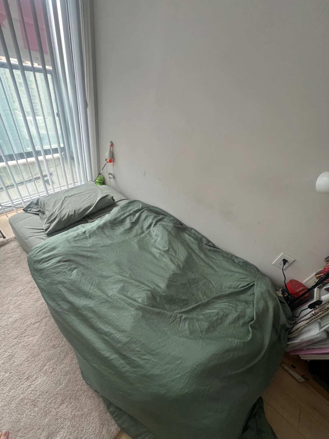 IKEA VESTERÖY Twin Hybrid Mattress - photo 2