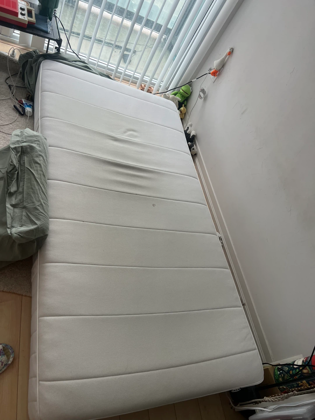 IKEA VESTERÖY Twin Hybrid Mattress - photo 3