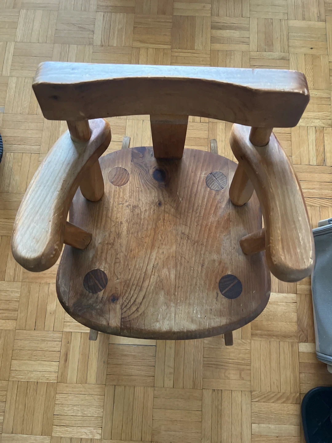 Lewis Woodshop Child's Chair - photo 3