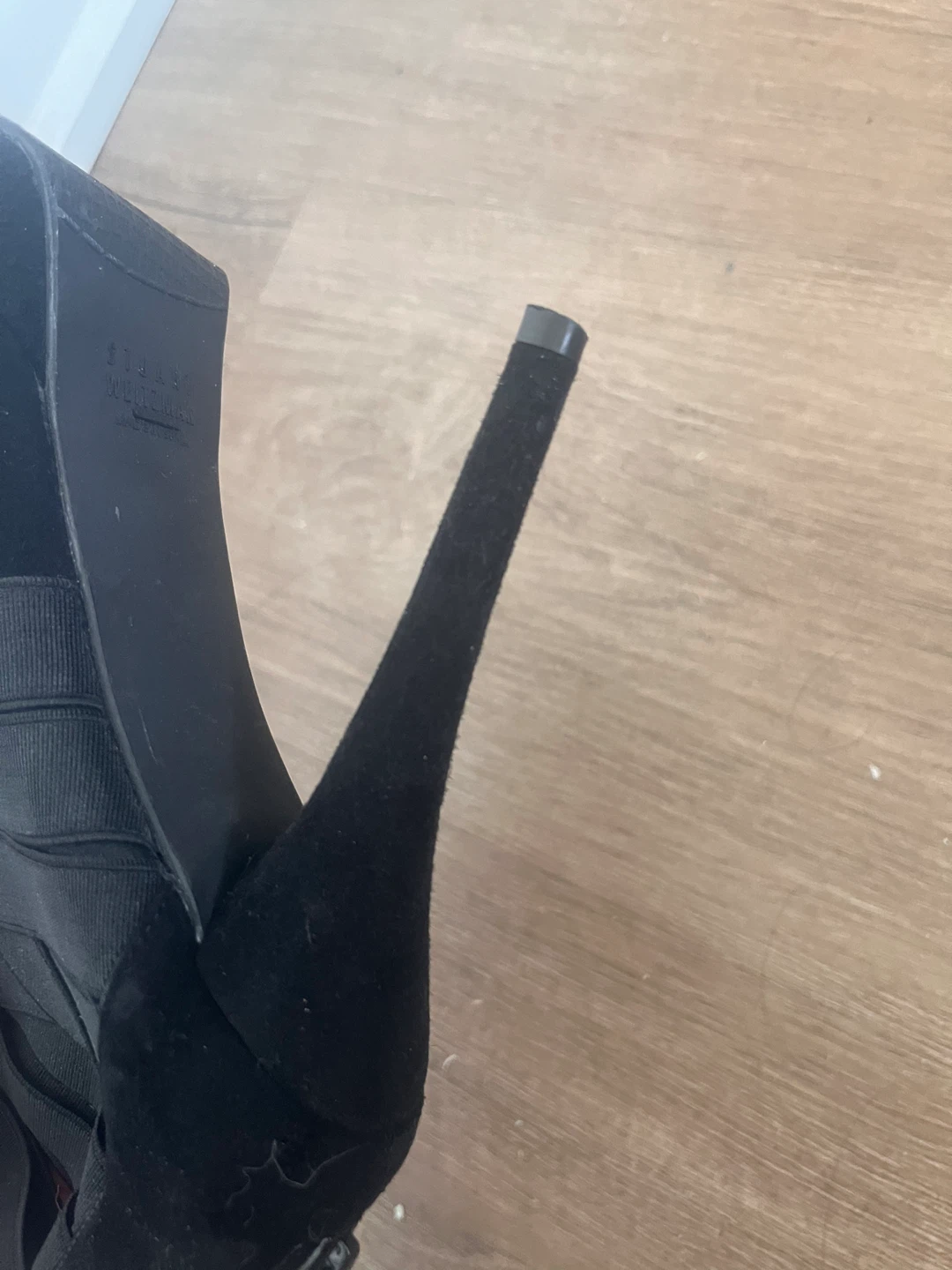 🍀$850🍀Stuart Weitzman Black Suede Heeled Ankle Boots - photo 4