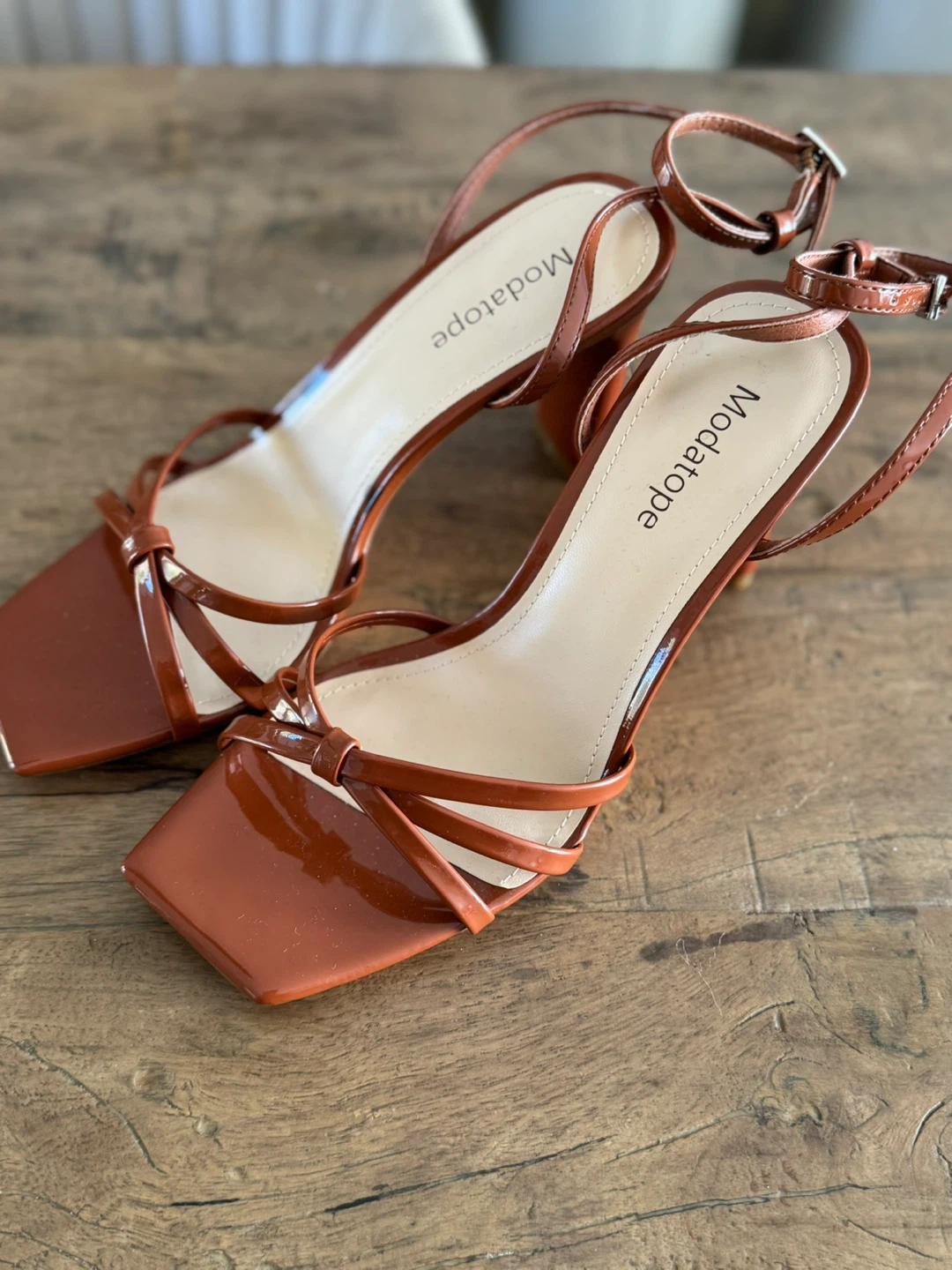 Modatope Women's Brown Patent Leather Strappy Heels Size 7 - photo 5