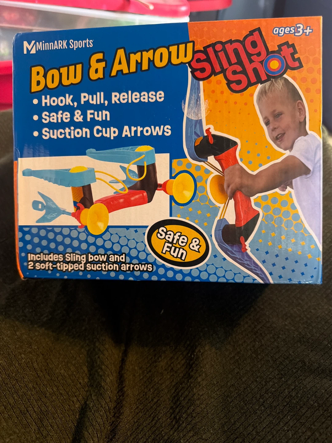 MinnARK Sports Bow & Arrow Sling Shot with Suction Cup Arrows