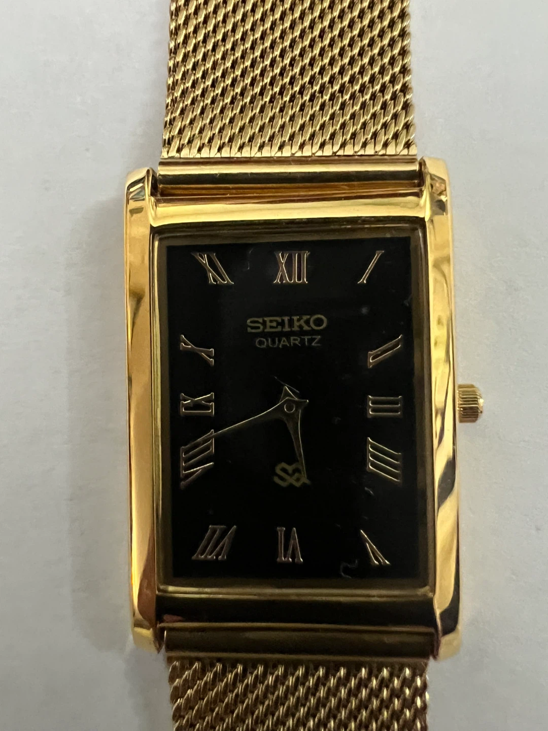 Seiko Quartz Rectangular Watch - Gold Tone