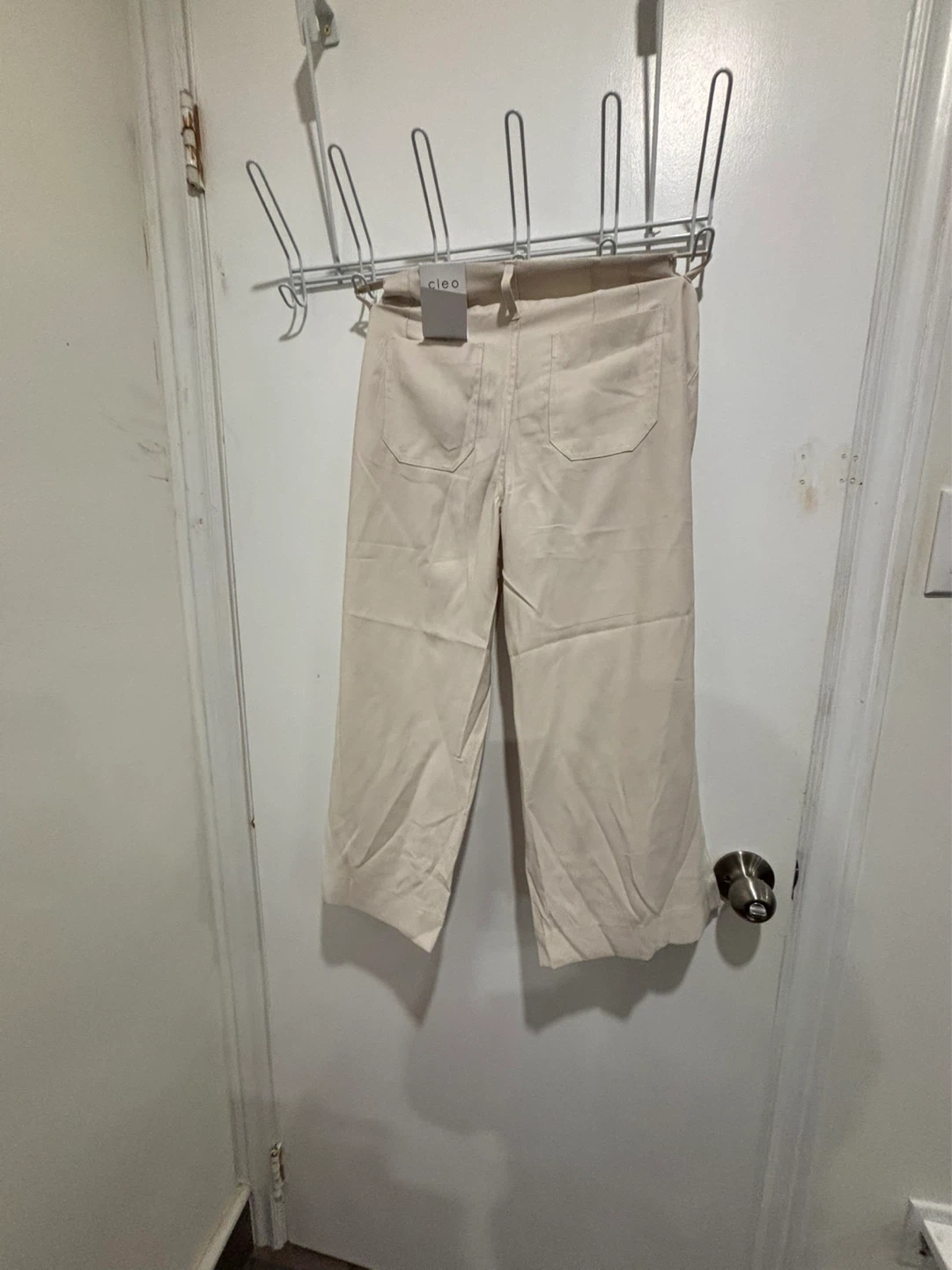 Cleo Beige Cropped Pants - photo 4
