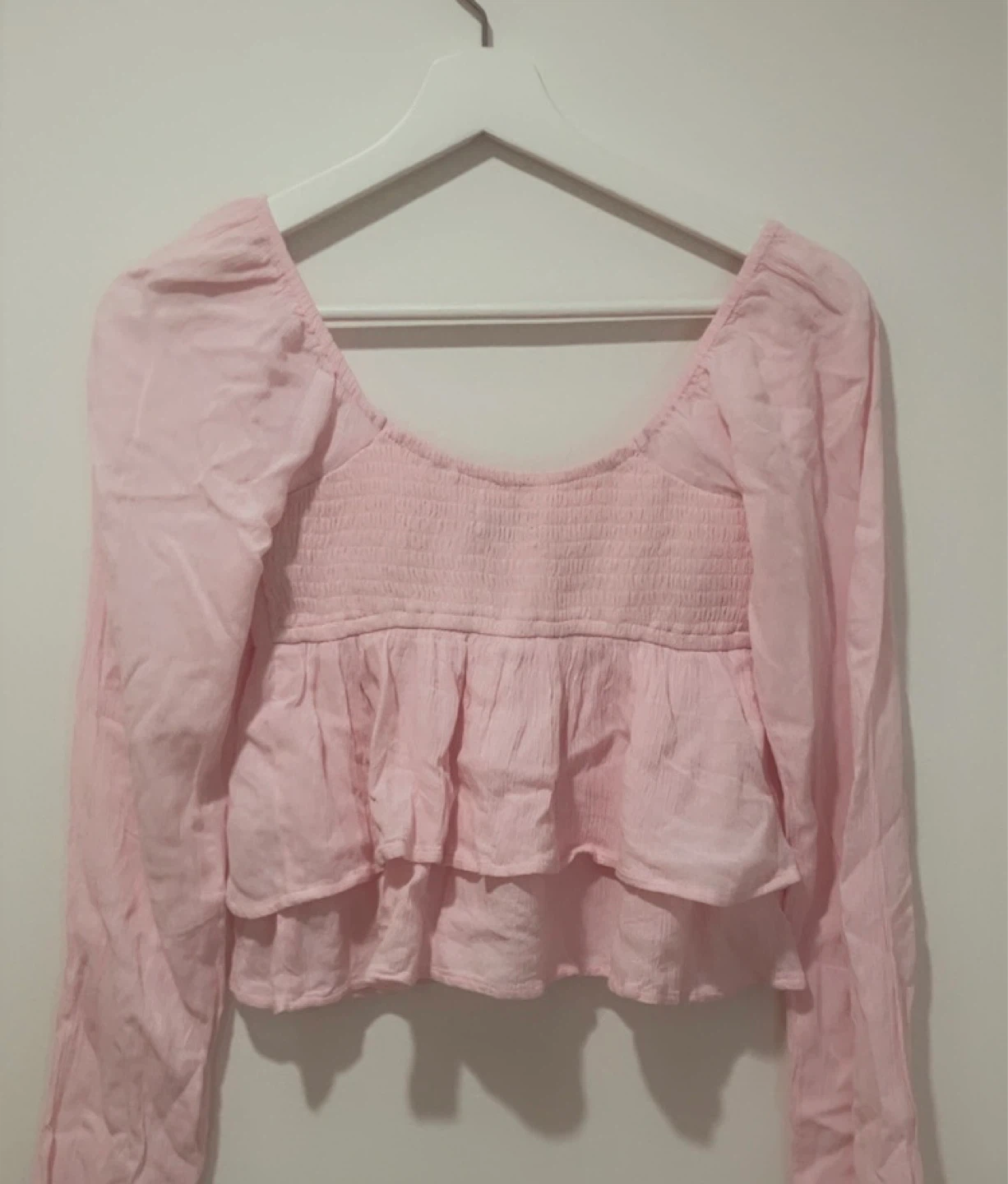 Hollister Pink Peplum Smocked Top - photo 2