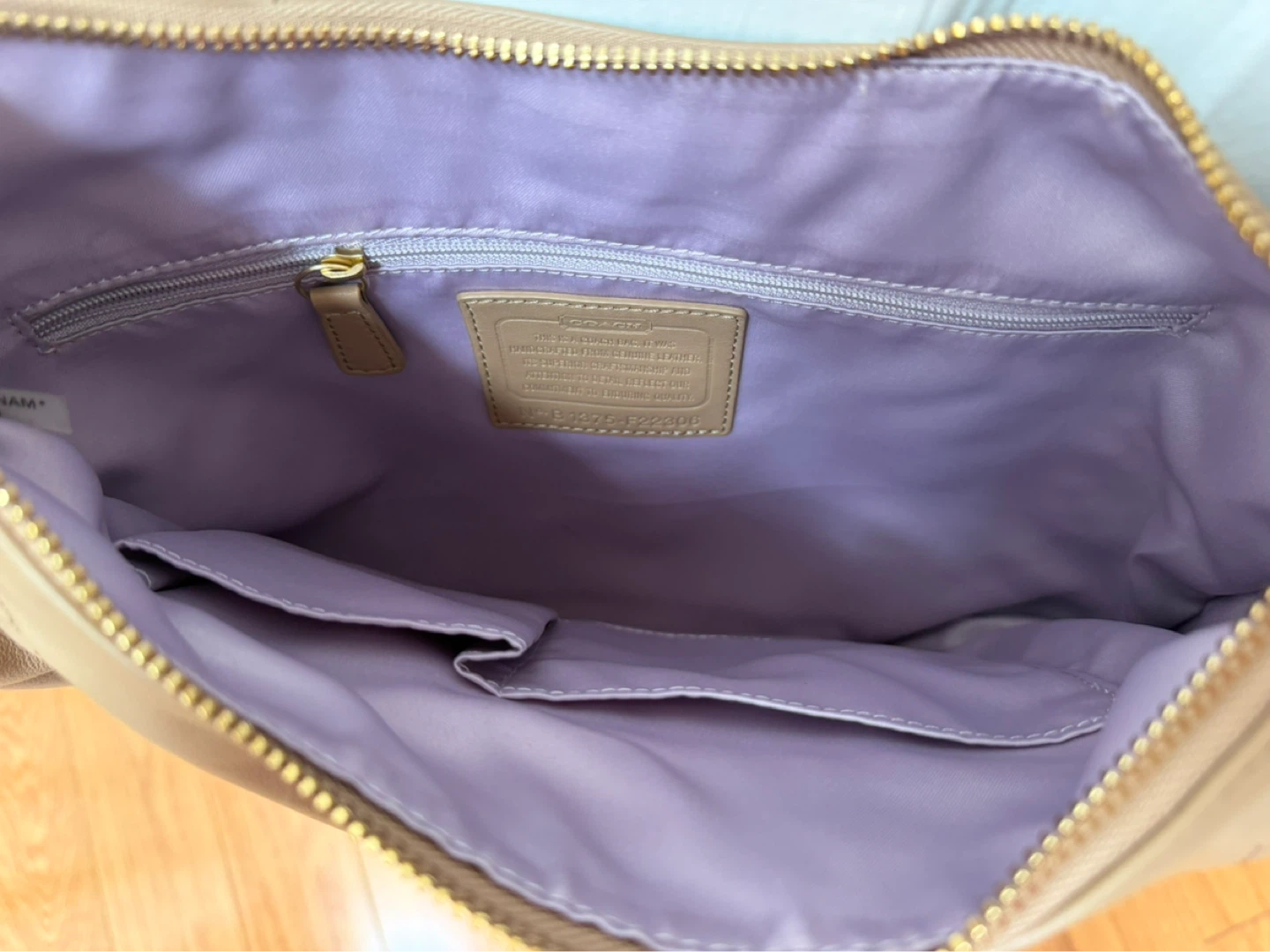 Coach Kristin Leather Hobo Bag - photo 4