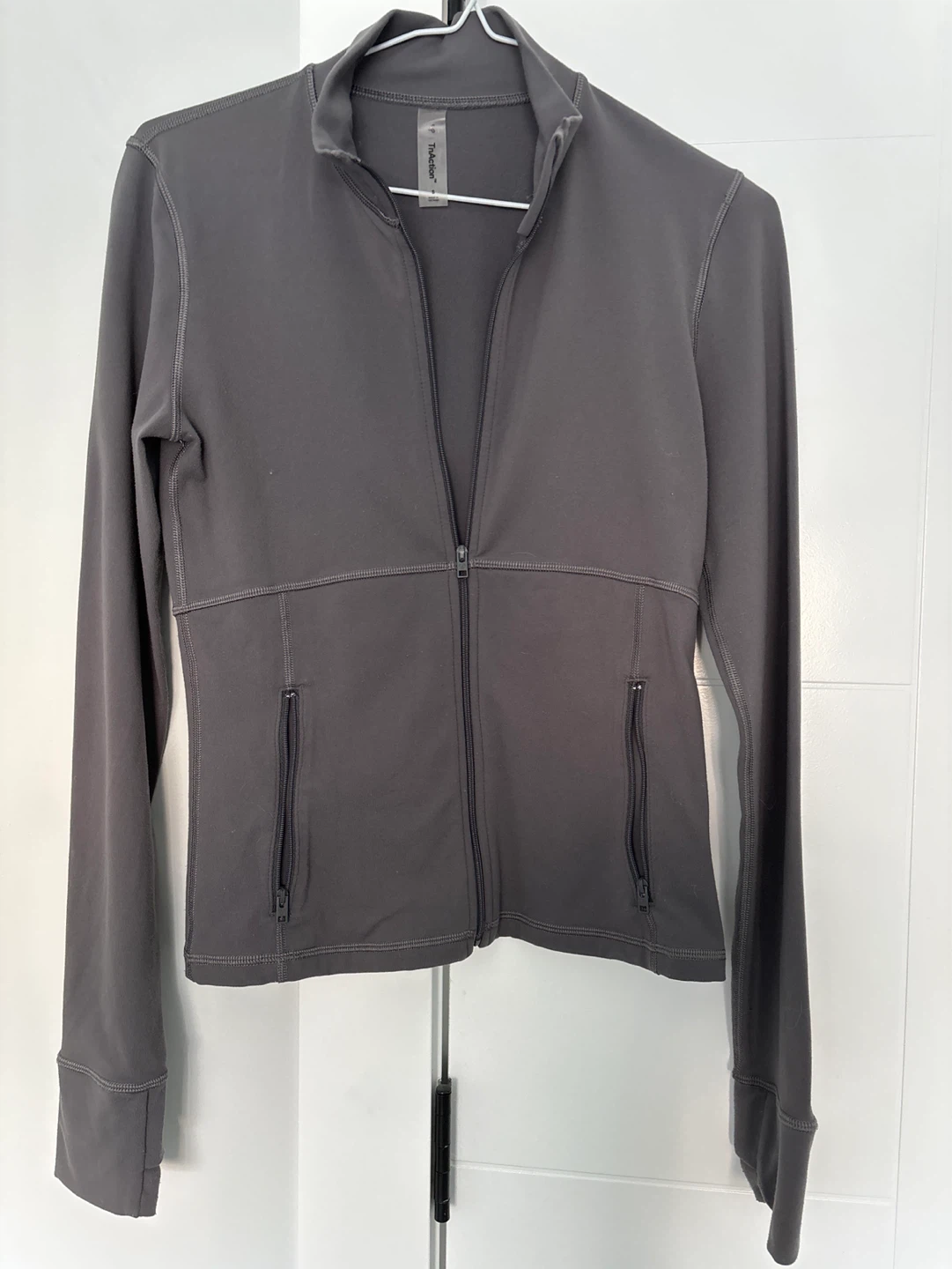 TnAction Full Zip Jacket Size S - photo 2