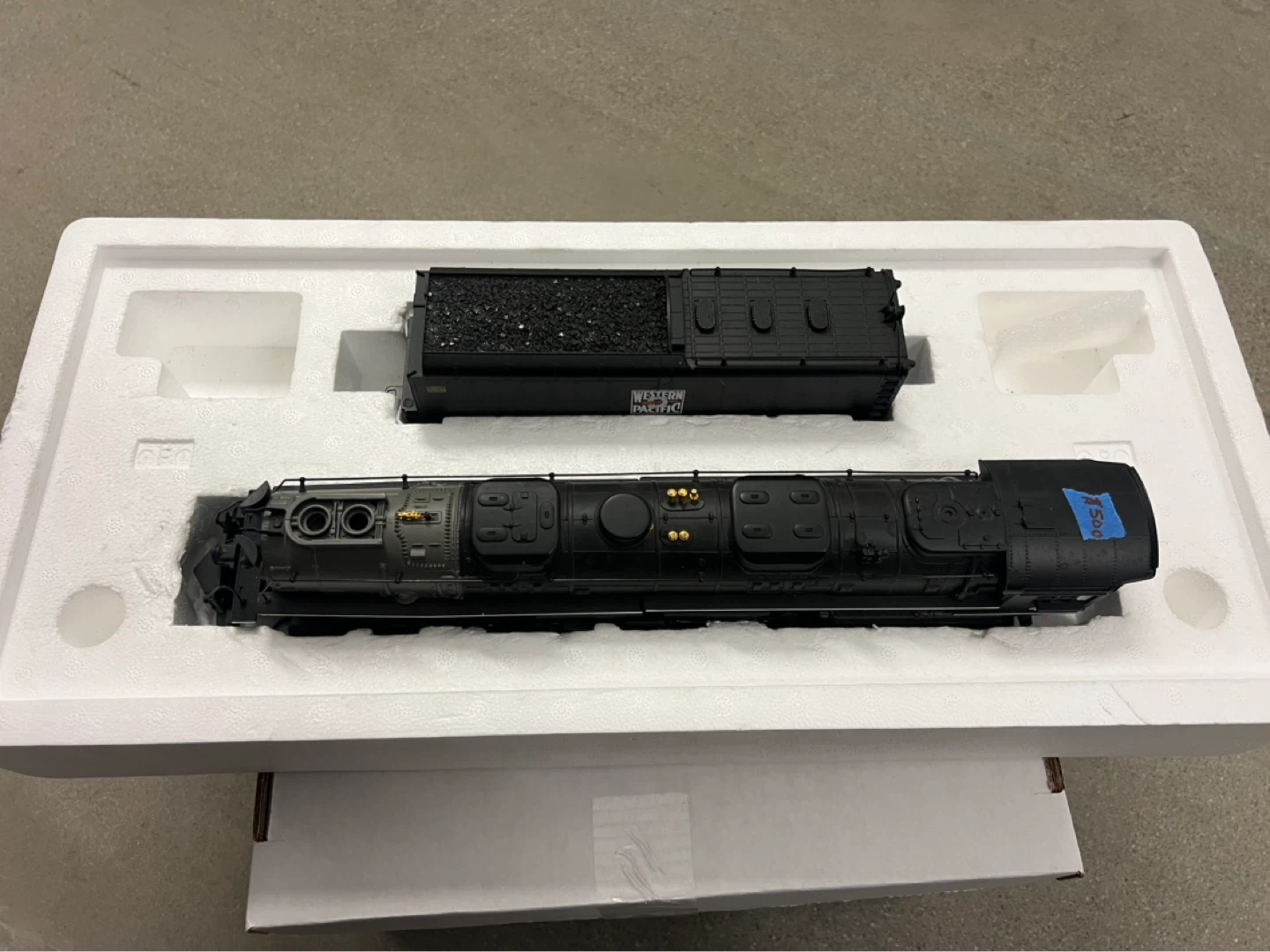 LIONEL WP CHALLENGER STEAM LOCOMOTIVE & TENDER 6-38021