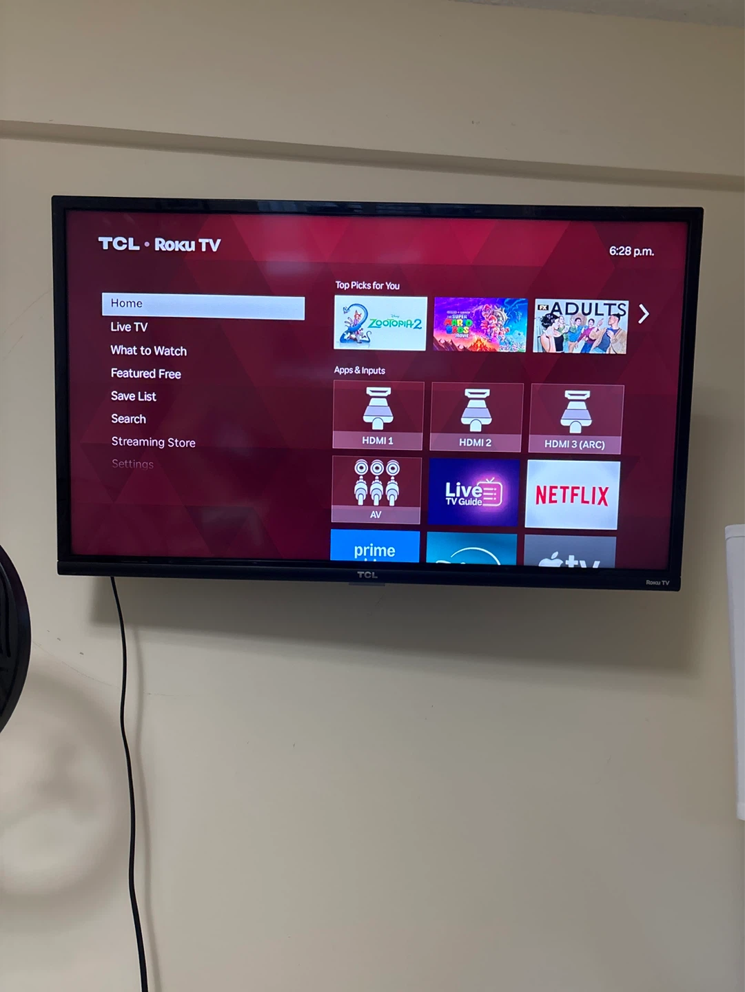 TCL Roku TV 33”