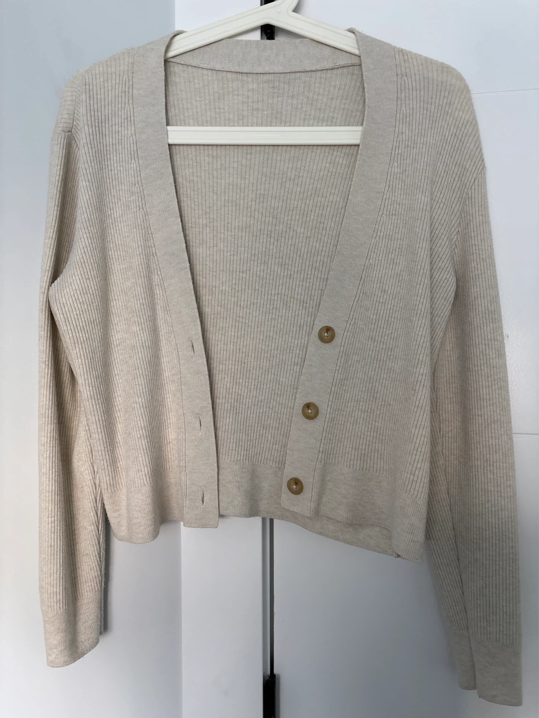 Ribbed Knit Cardigan