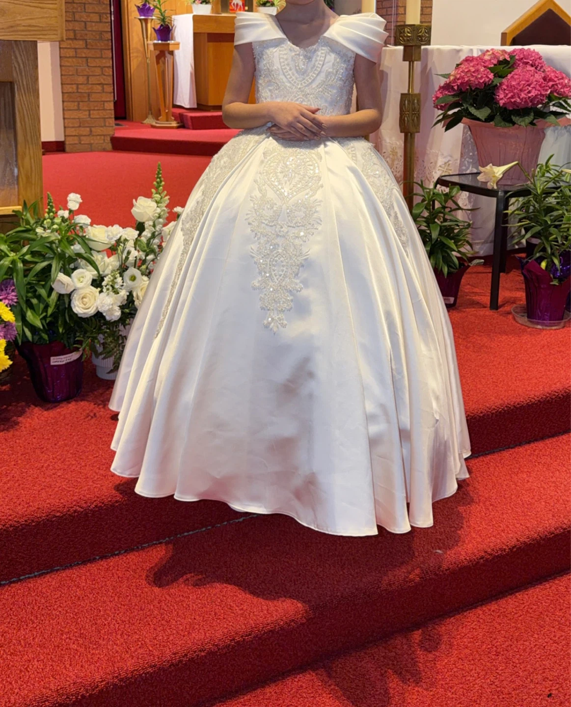 Communion dress White Flower Girl Dress with Beading - photo 2