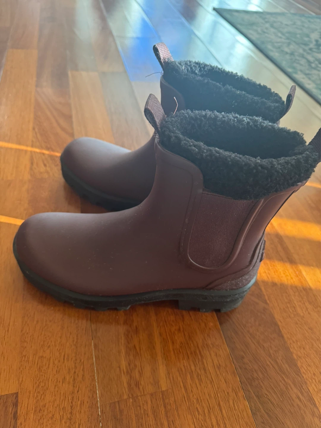 Cougar Brown Insulated Waterproof Boots - Size 8 - photo 3