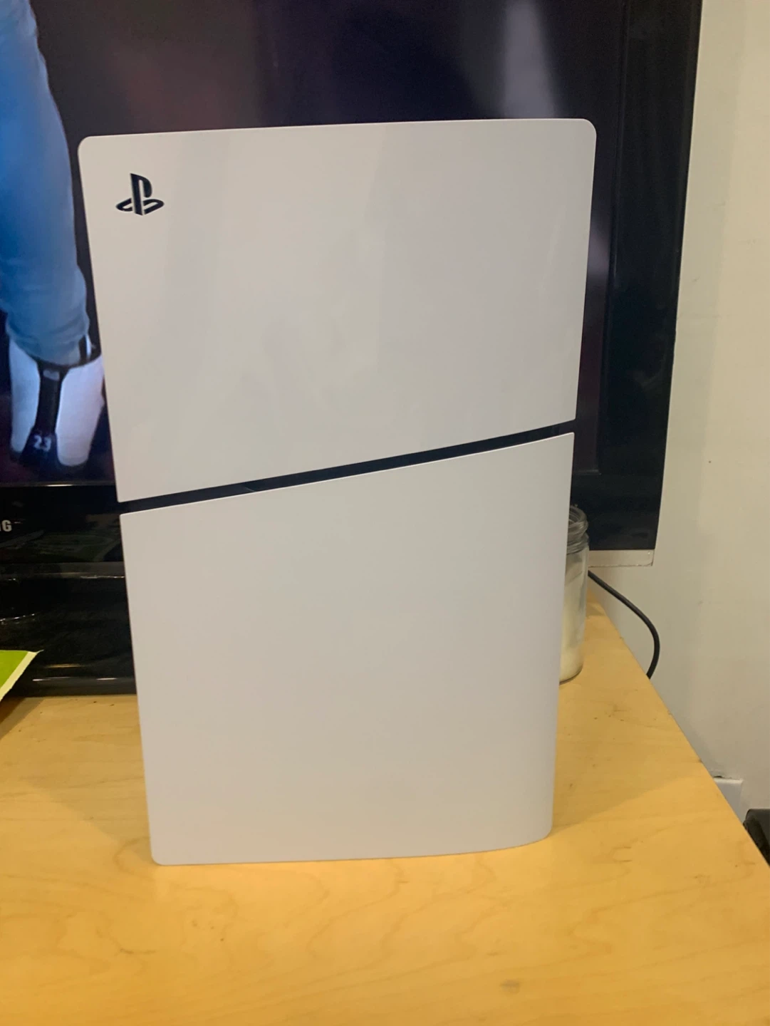 Ps5 slim 1TB Disc Version + 1 Controller - photo 3