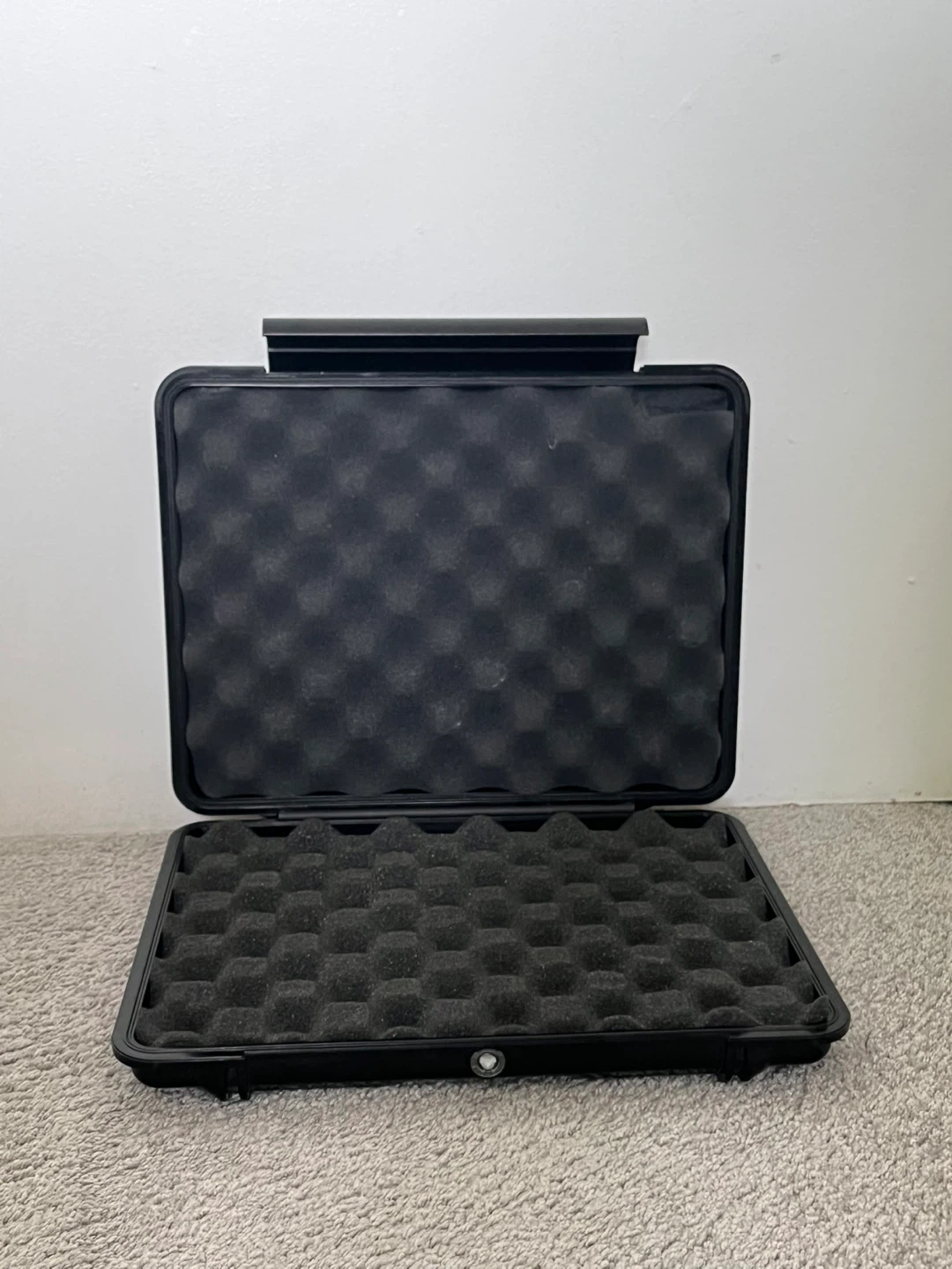 Pelican HardBack 1080 Case and 1085 Case - photo 2