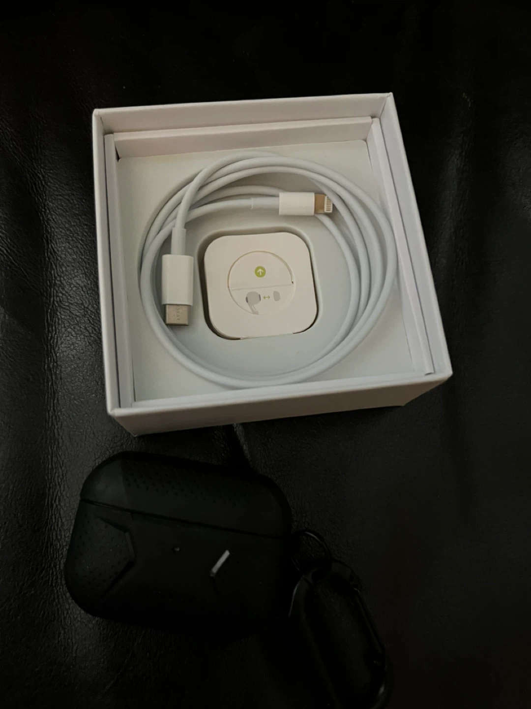 Apple AirPods Pro - photo 4