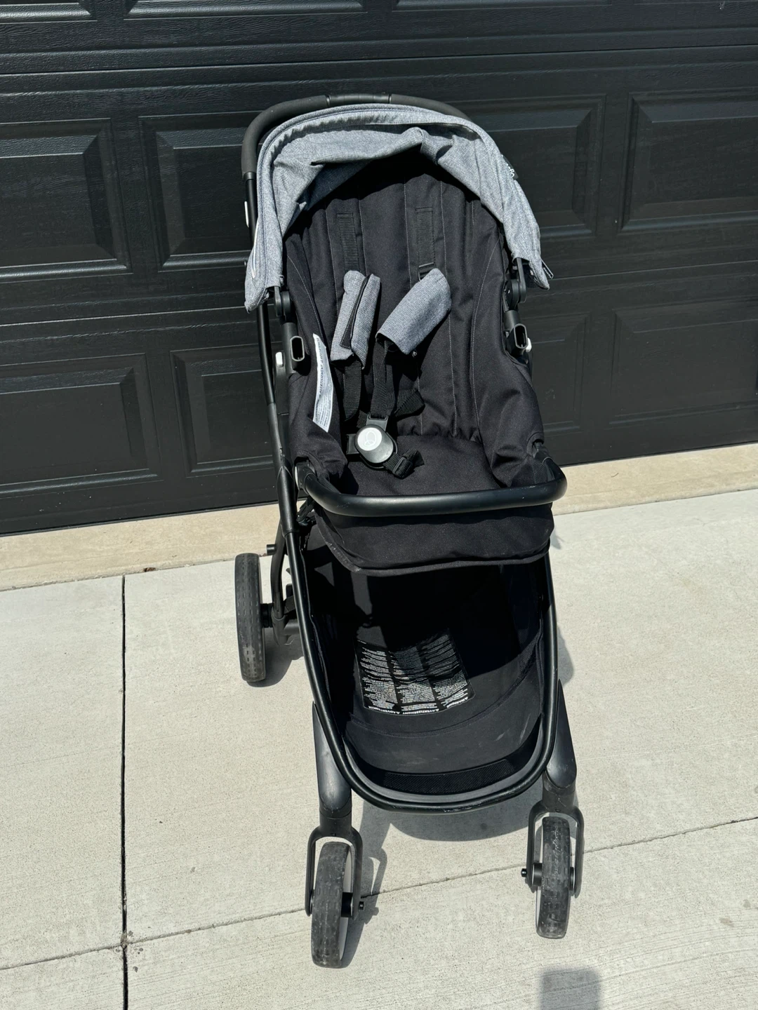 Evenflo Stroller - photo 3
