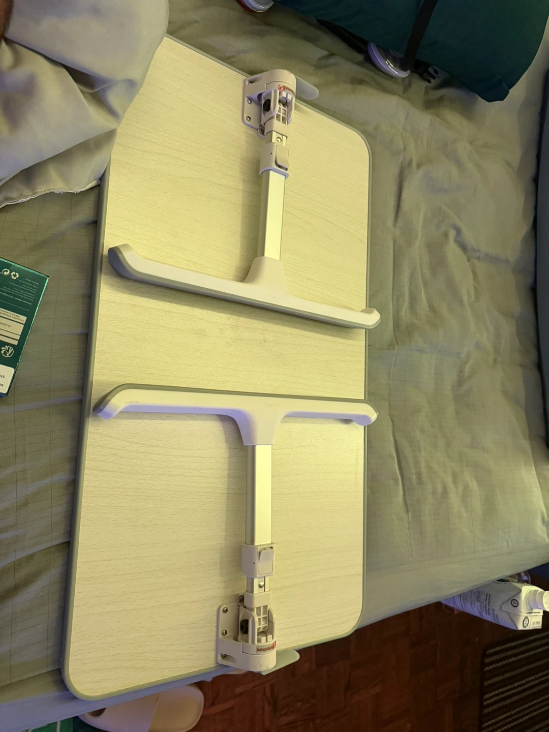 Adjustable Bed laptop Table - photo 2