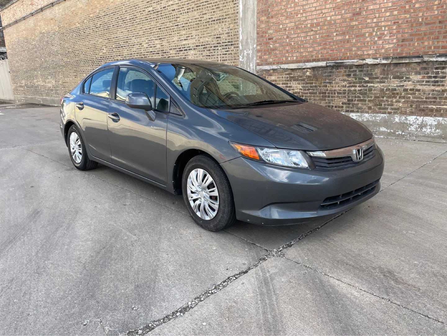 2012 Grey Honda Civic Sedan con 172 mil millas - photo 2