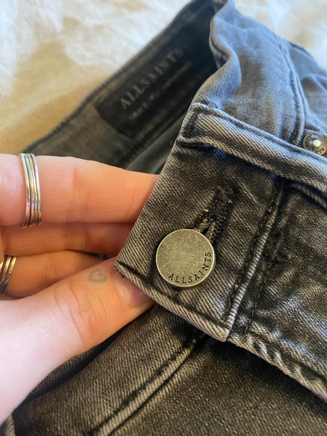 AllSaints Grace Jeans - Size 26 - photo 4