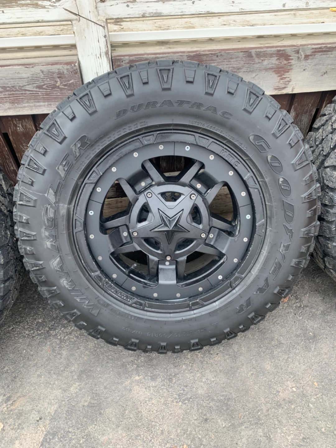 4x Goodyear Wrangler Duratrac LT275/65R18 Tires with KMC Wheels - photo 3