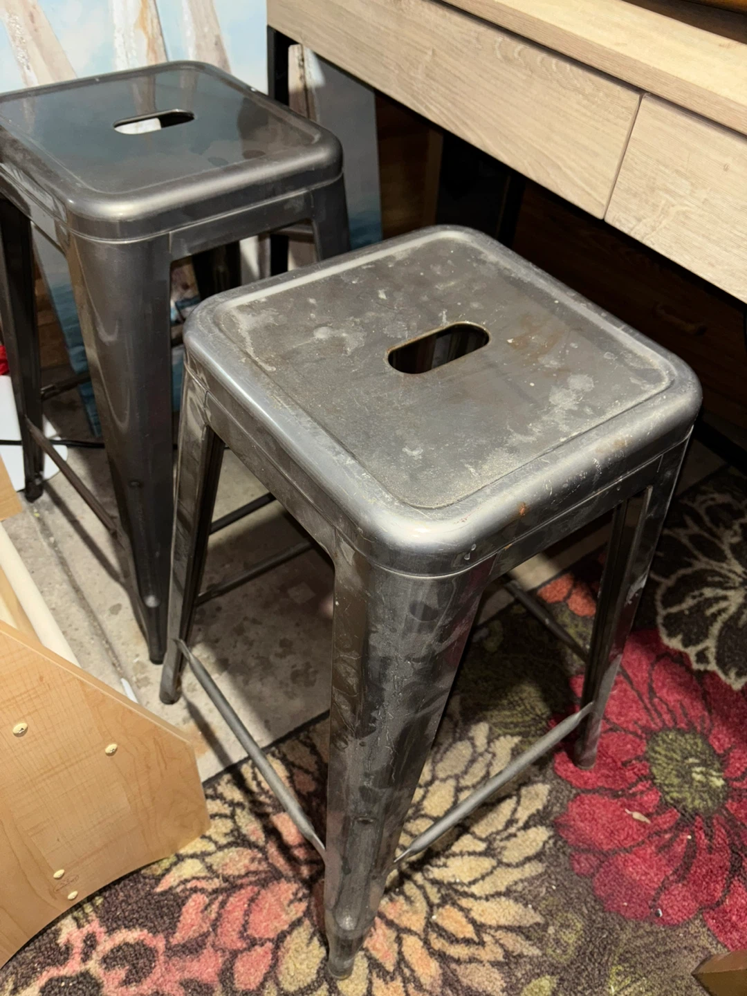 Metal Bar Stool - Gunmetal Gray
