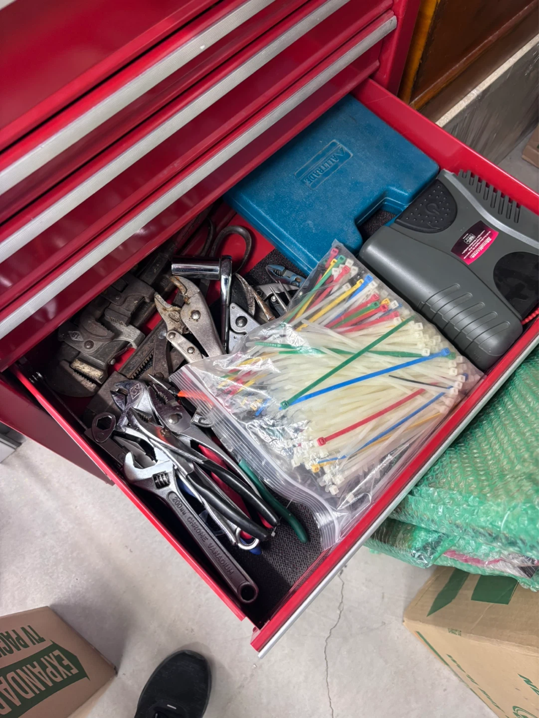 Mastercraft 7-Drawer Rolling Tool Chest - photo 3