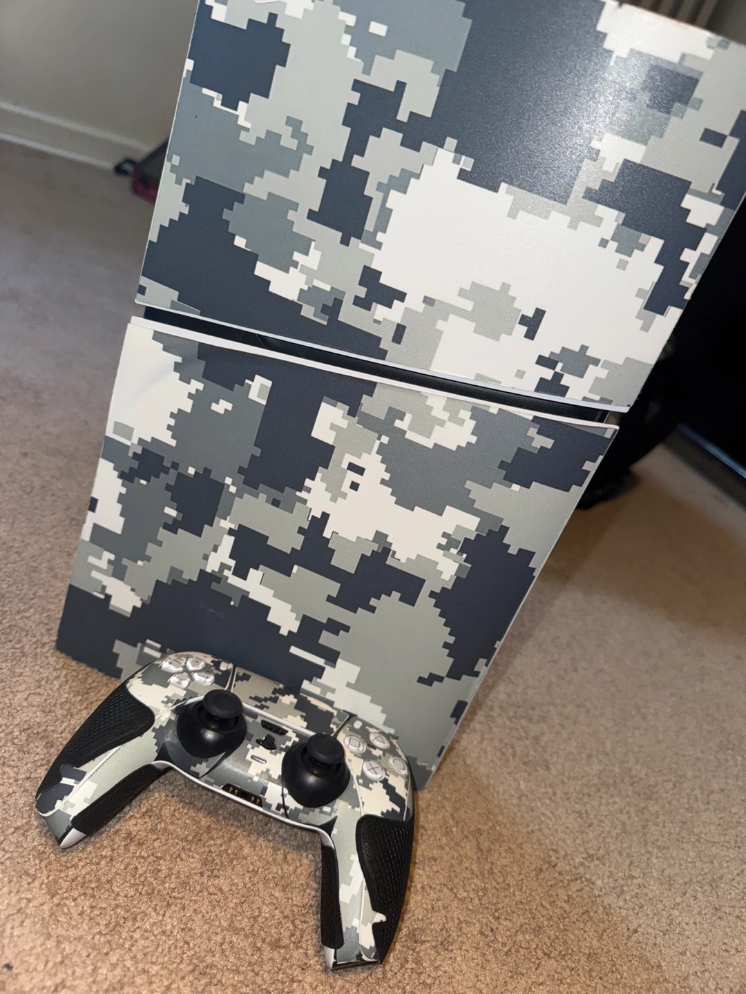 Sony PlayStation 5 Marvel's Spider-Man 2 Bundle - photo 2