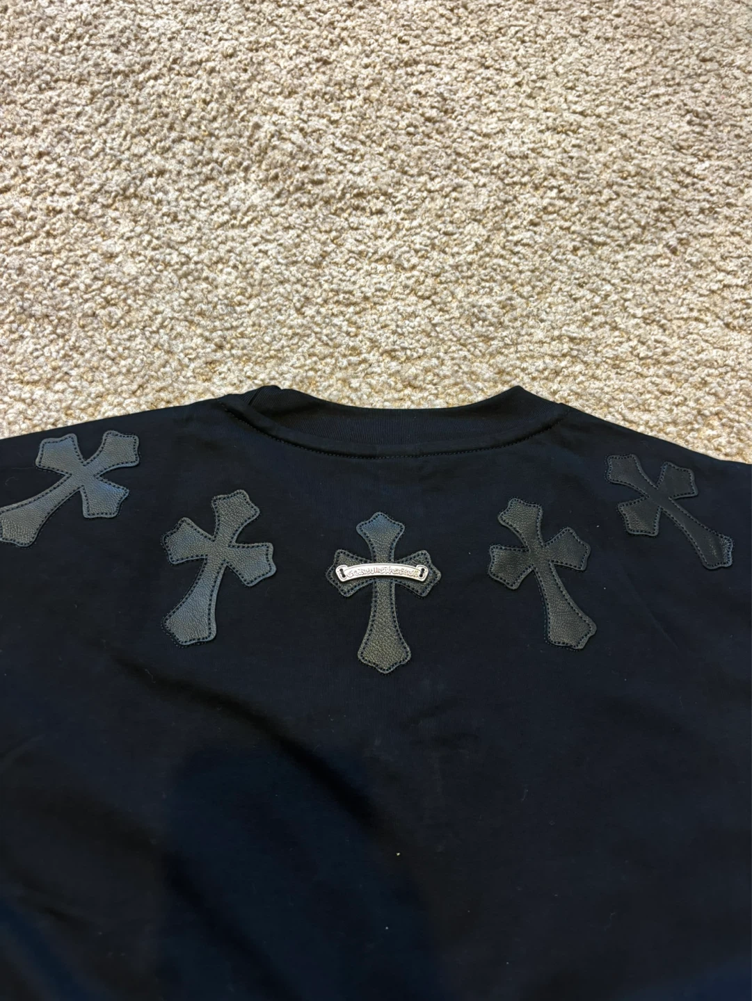 Chrome Hearts Black T-Shirt with Cross Appliqué - photo 4