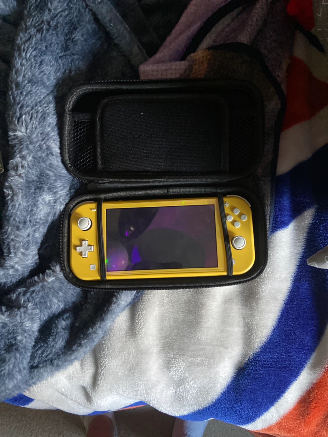 Nintendo Switch Lite Yellow w/ Case - photo 3