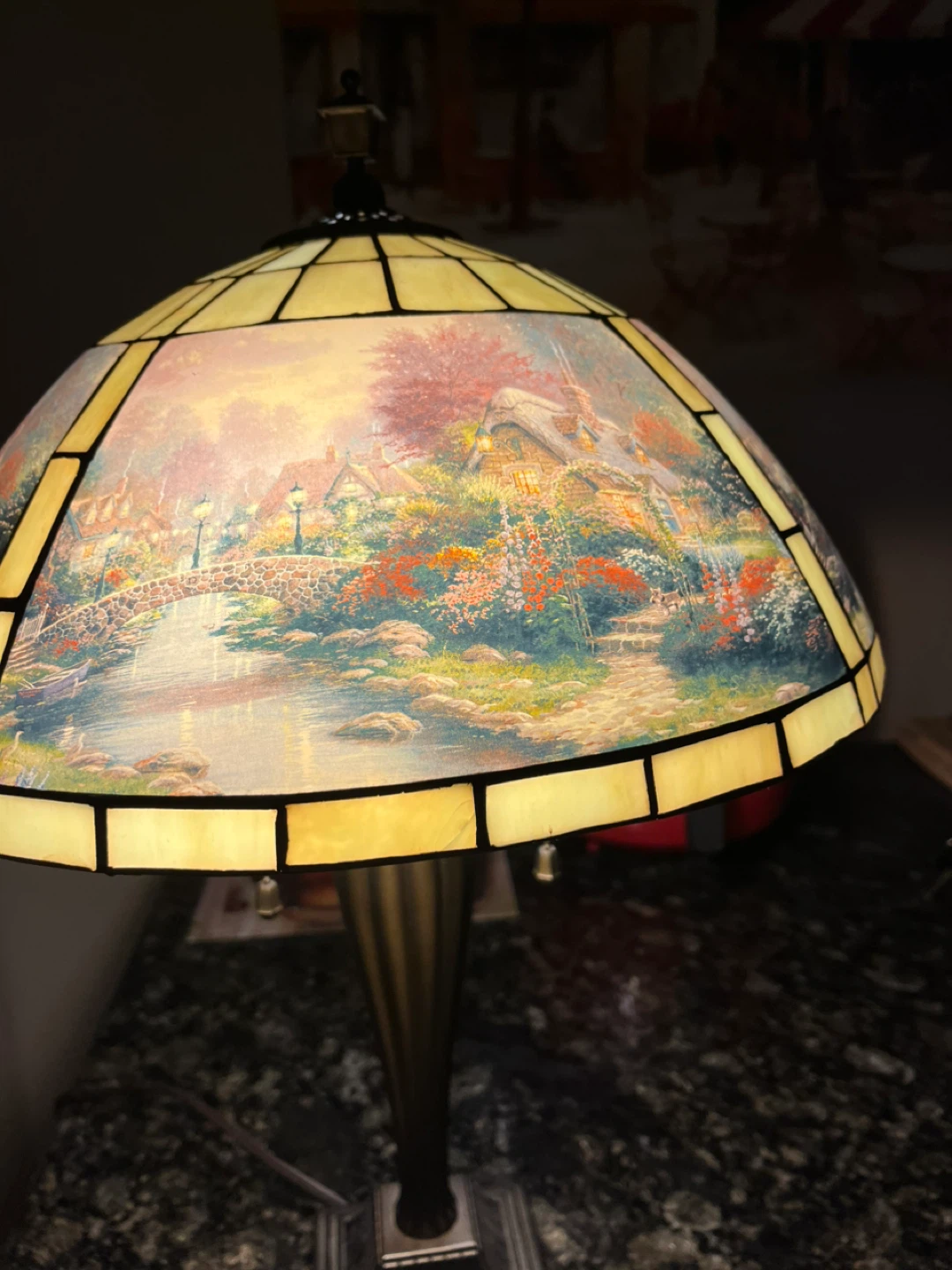 Stained Glass Table Lamp with Village Scene - photo 2
