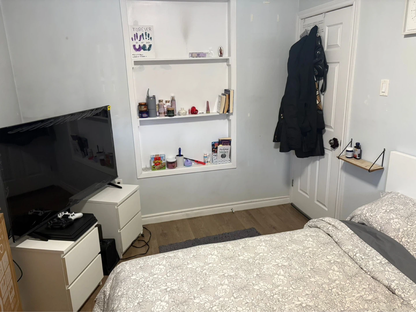 Room for Rent for Girls Only - photo 2