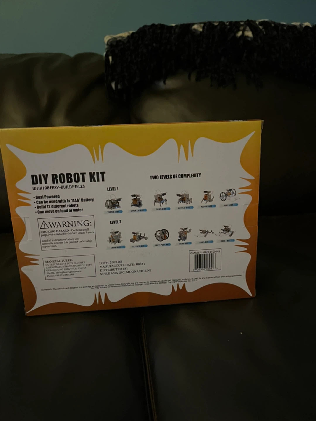 DIY Robot Kit with 198 Easy-Build Pieces