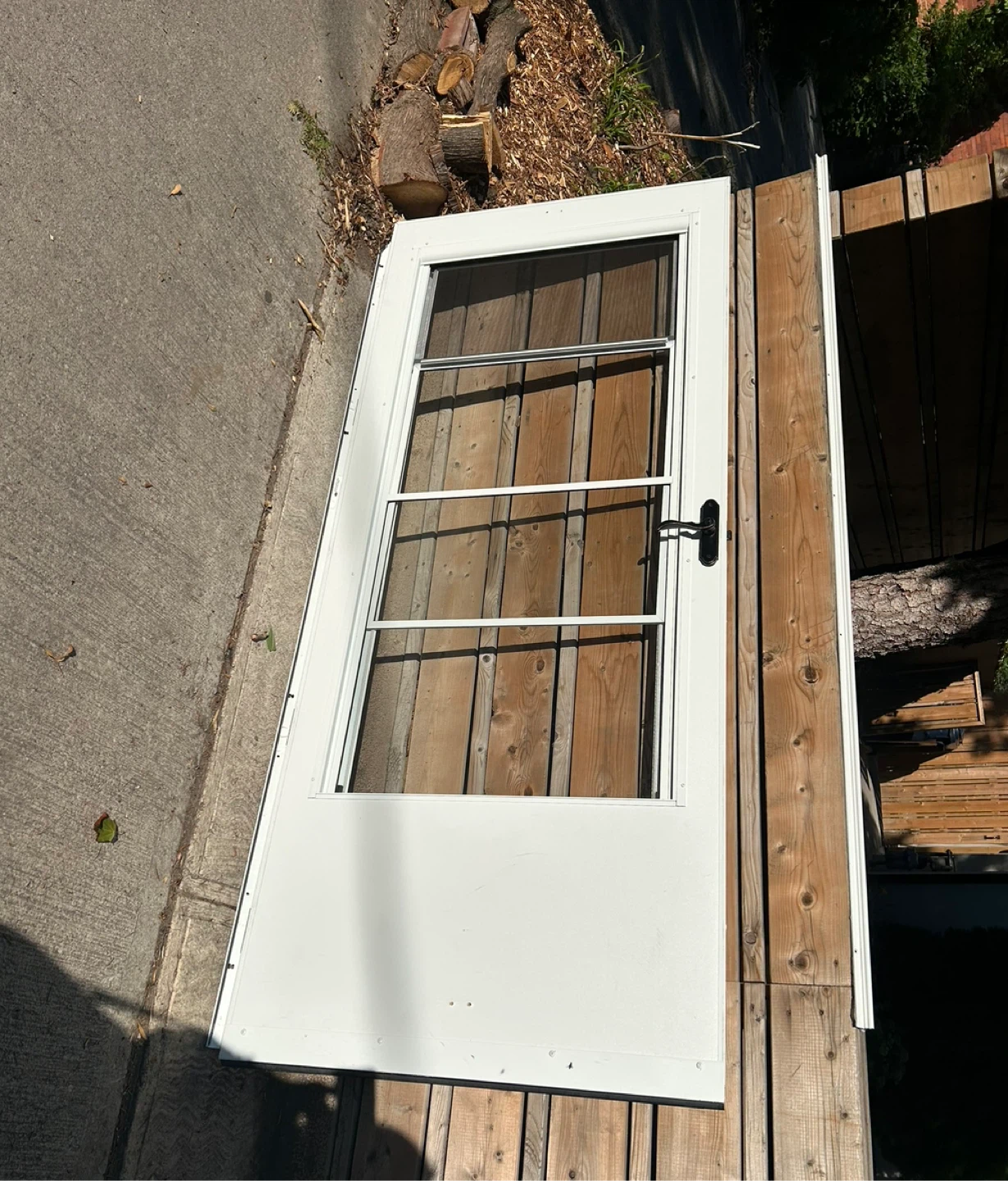 Larson White Storm Door - photo 2