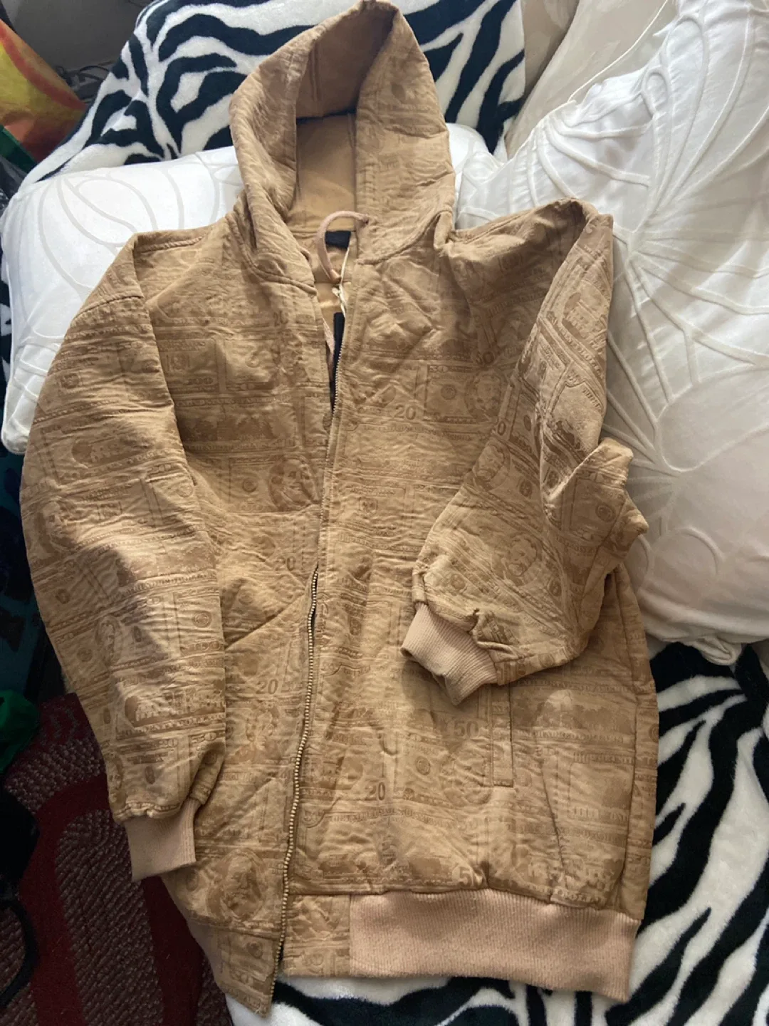 PWT Classic Money Print Zip-Up Hoodie