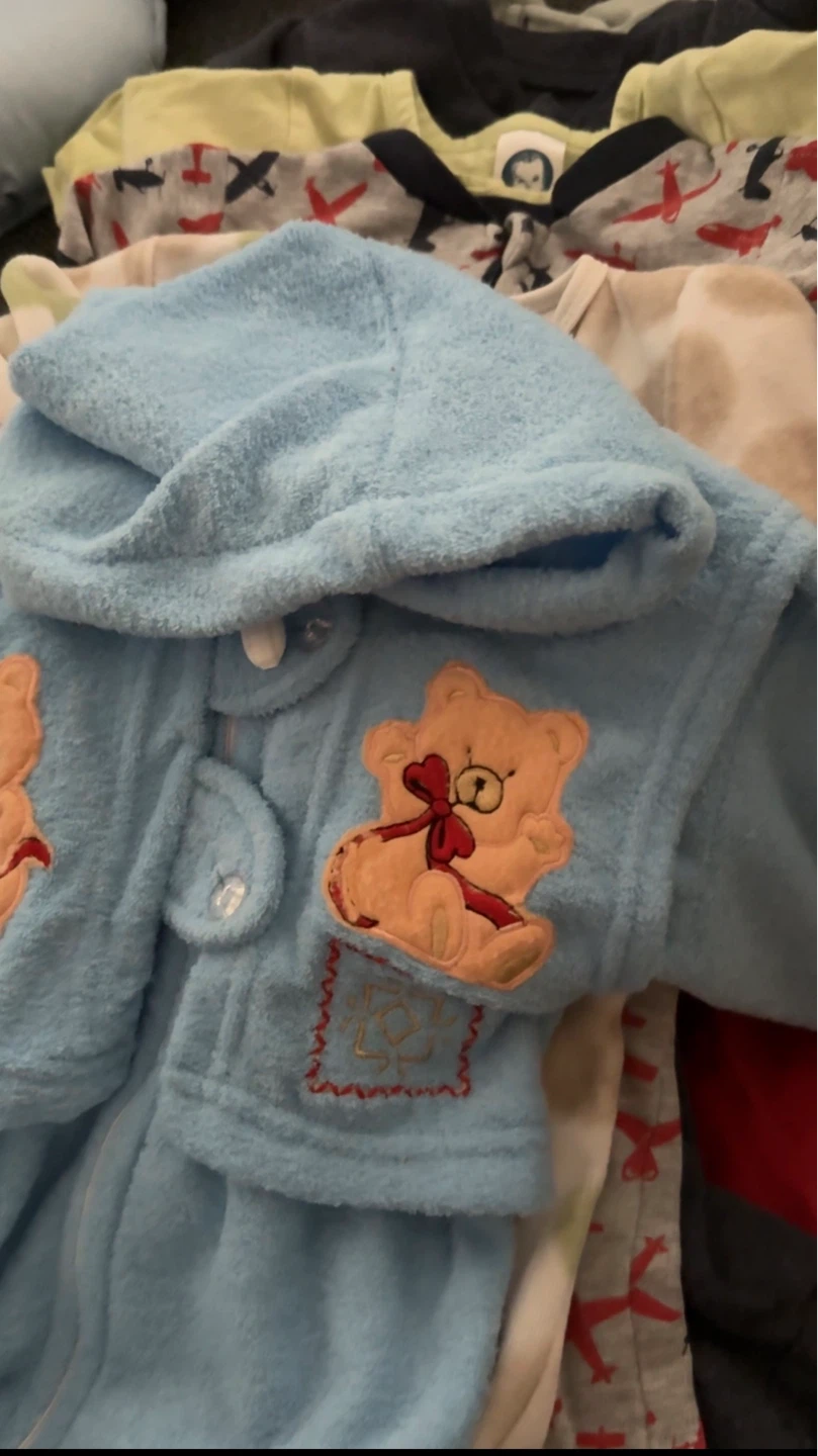 Bundle of Baby Clothes - photo 4