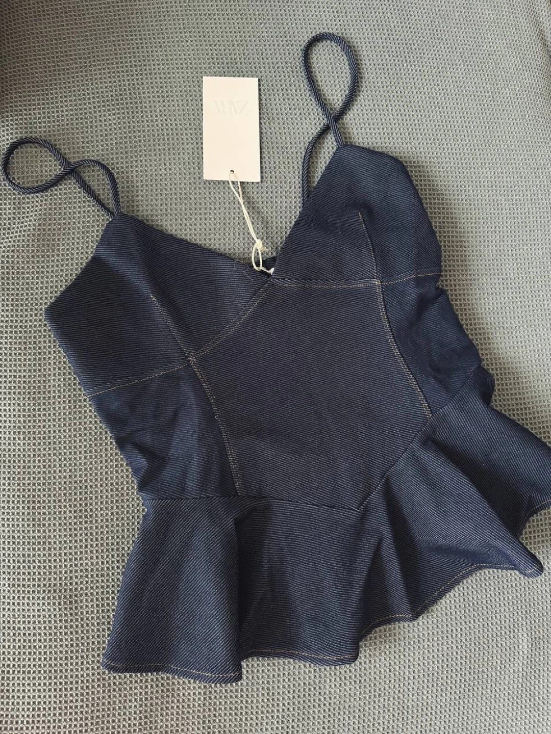 Dark Denim Top Zara, size L
