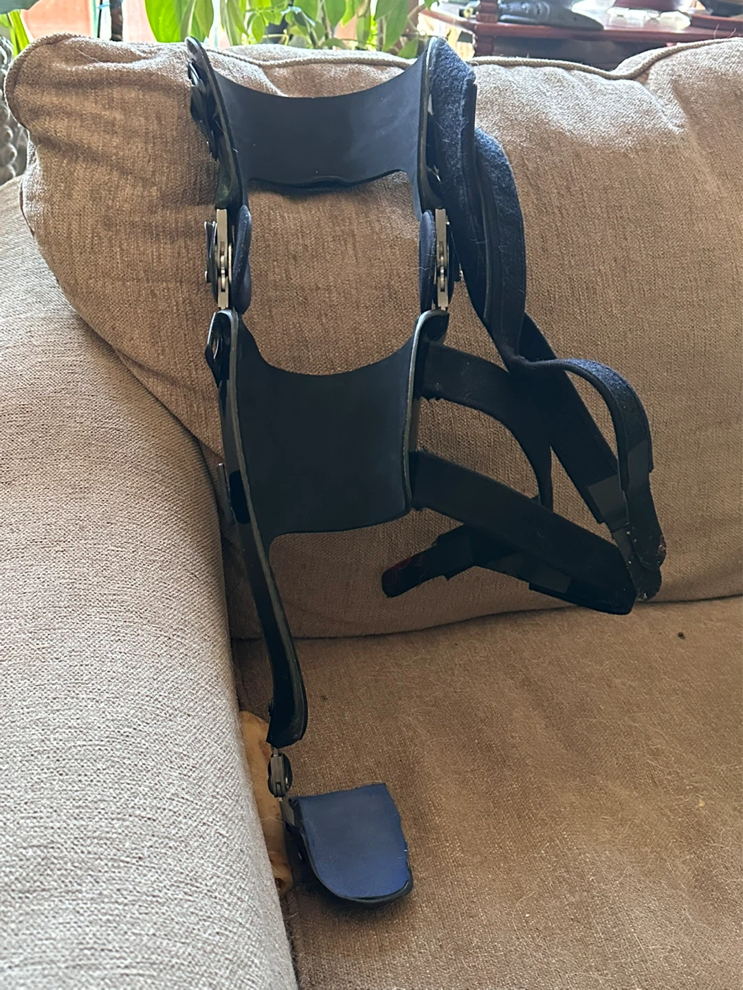 Townsend Knee and Ankle Brace right leg - photo 2