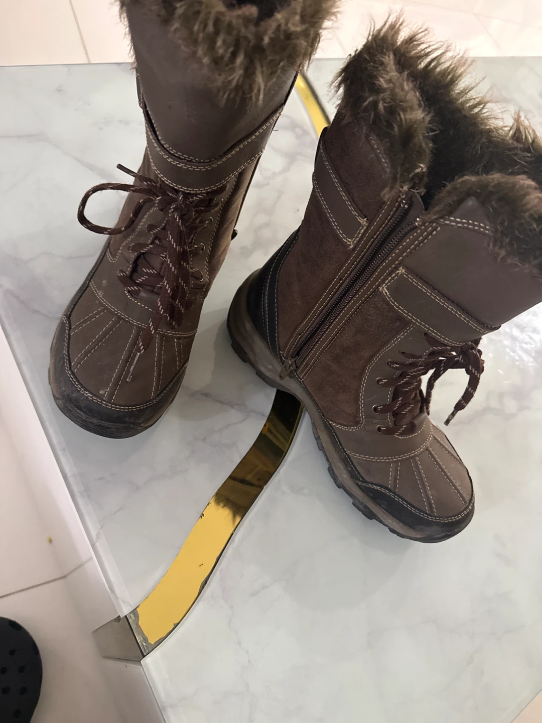 Size 6.5Clarks Collection Women's Brown Winter Boots