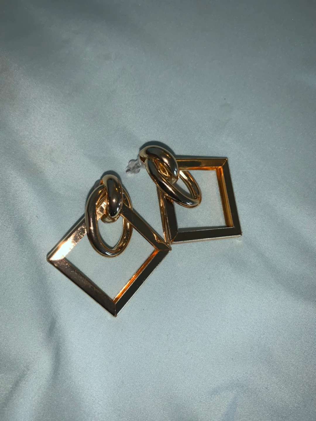 Ensemble de bijoux fantaisie dorés - photo 4