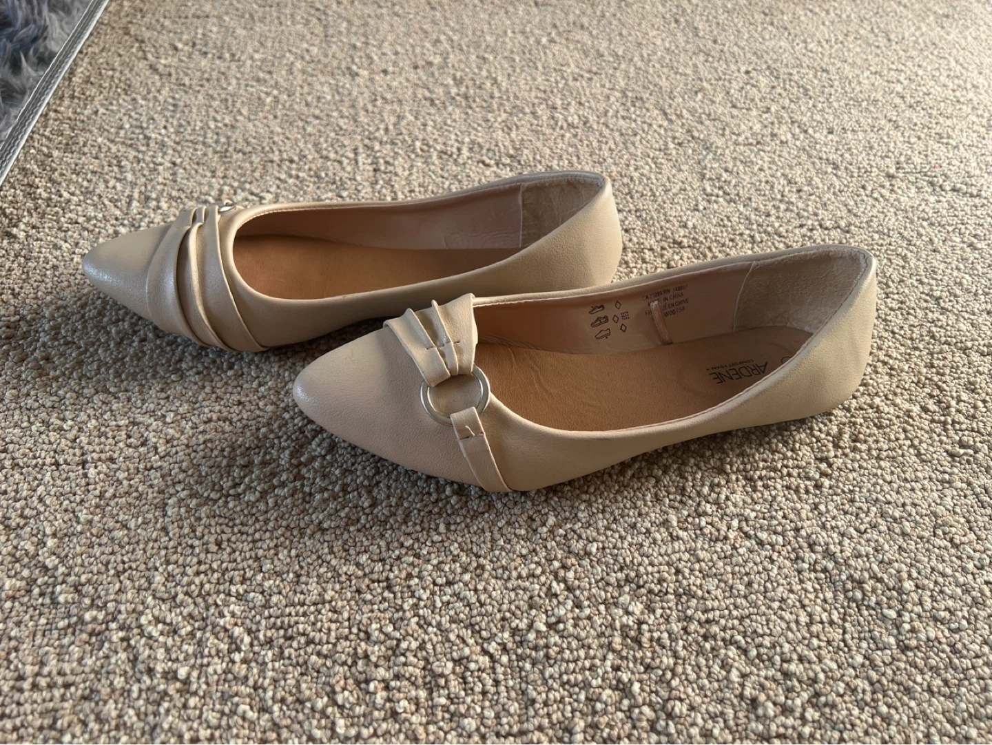 Ardene Women's Beige Flat Shoes - photo 2