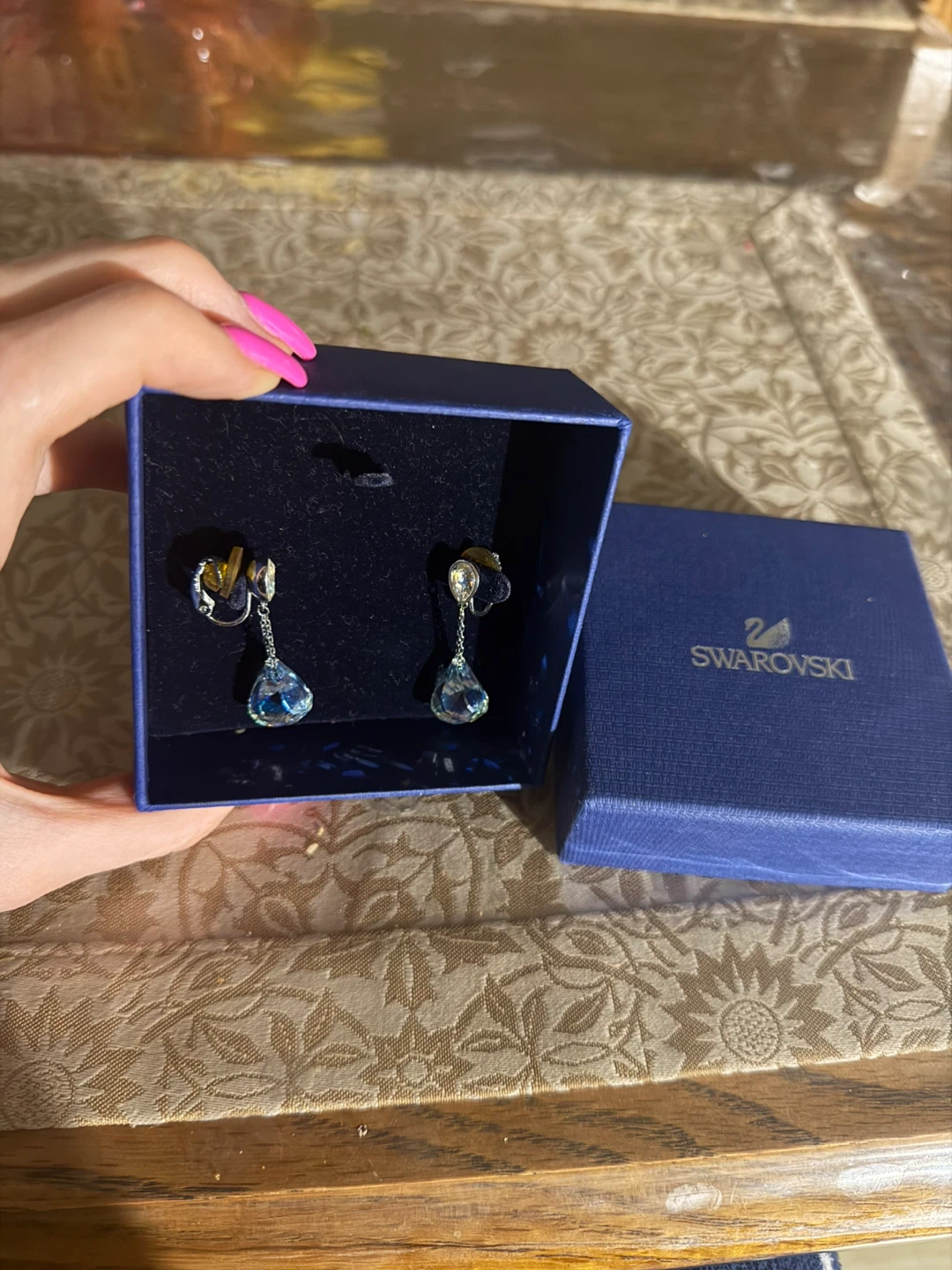 Women’s Swarovski Brand Drop Earrings - photo 4