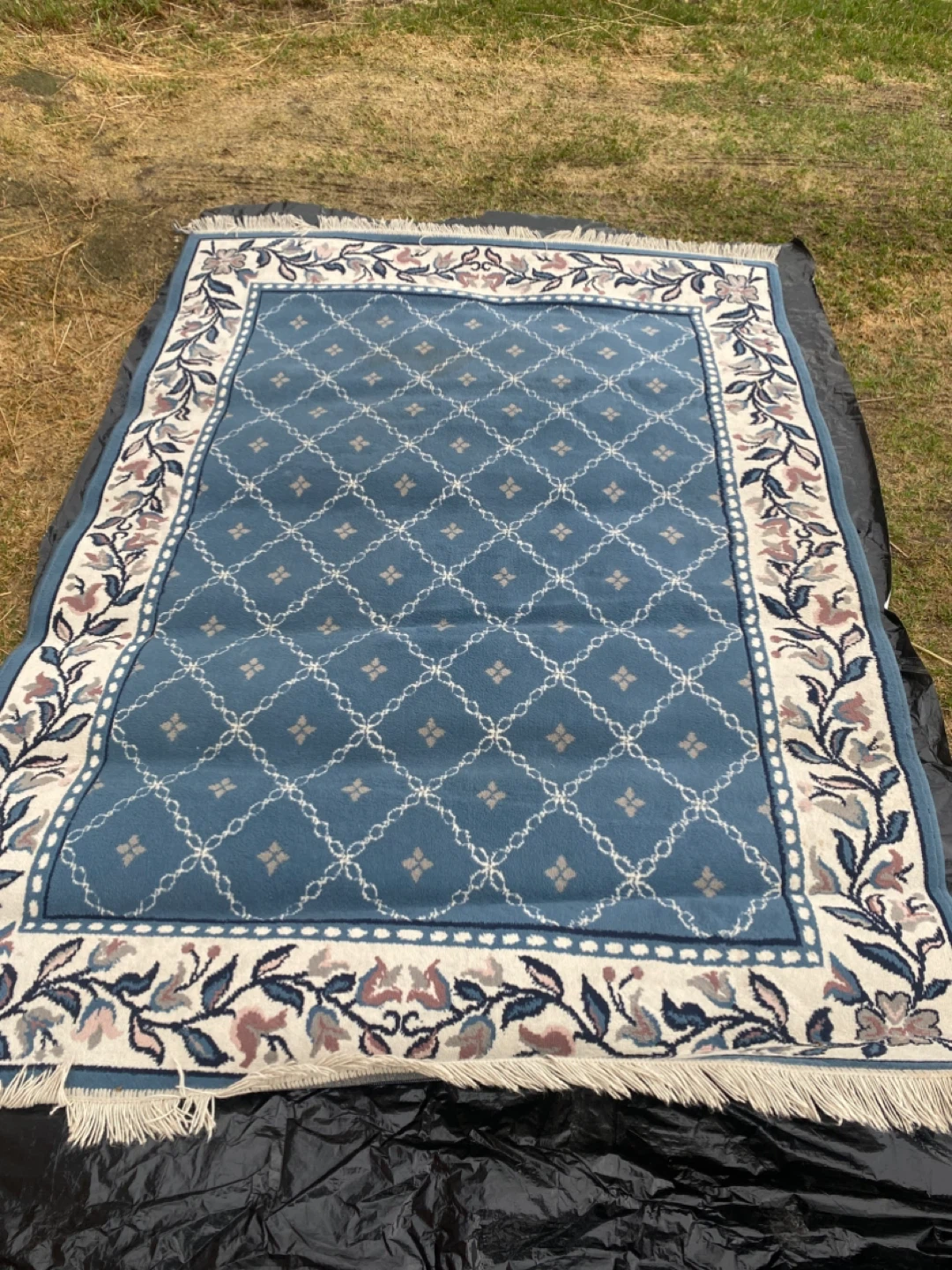 Country Blue Area Rug 5'3" x 7'9"