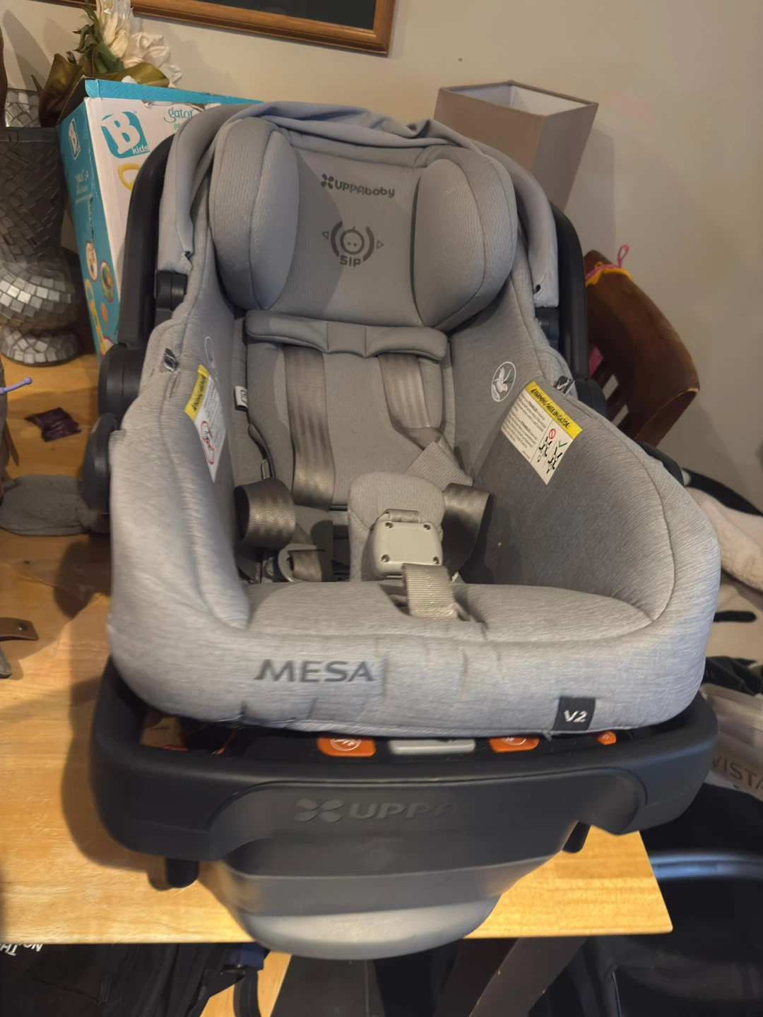 Uppababy Mesa V2 infant car seat for sale - photo 4
